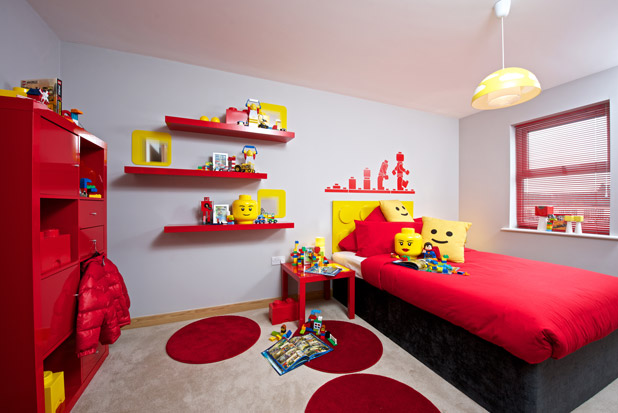 Lego themed hot sale bedroom ideas